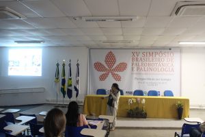 Dra. Isabel Alves dos Santos - Interacciones secretas reveladas a través del análisis de polen